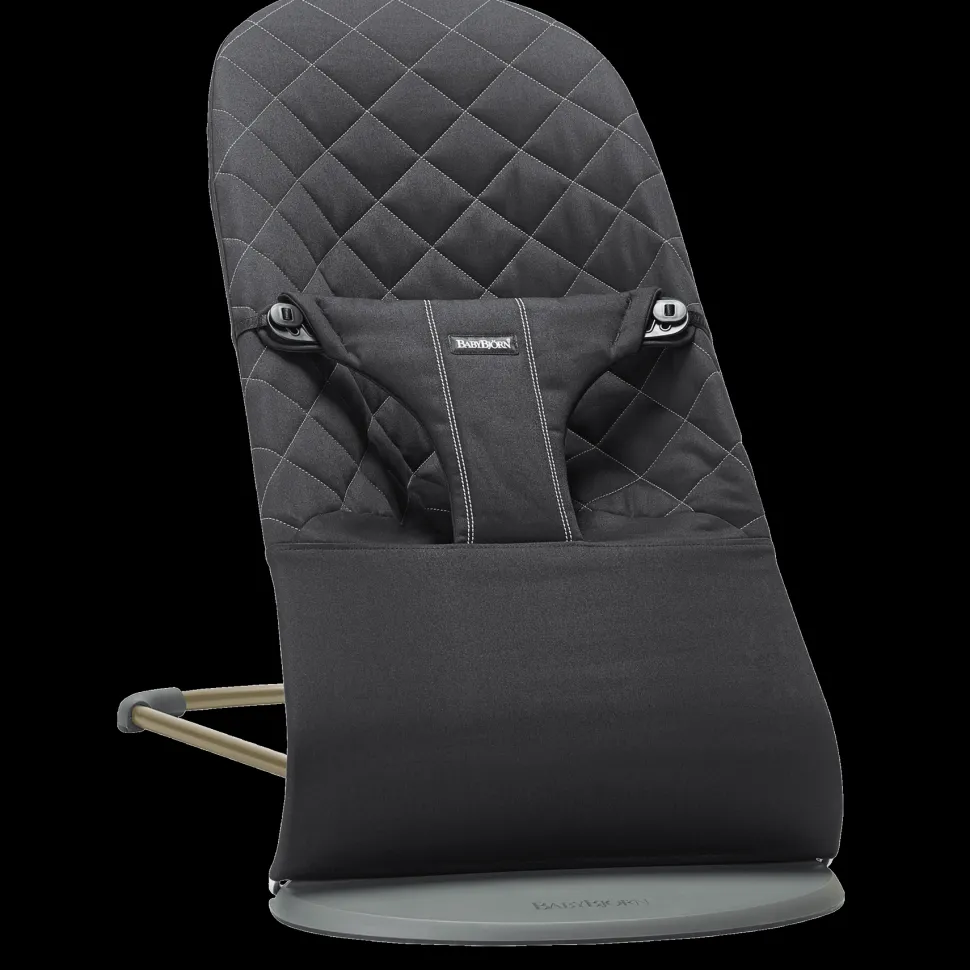 Bouncer Bliss Cotton Classic Quilt - Black