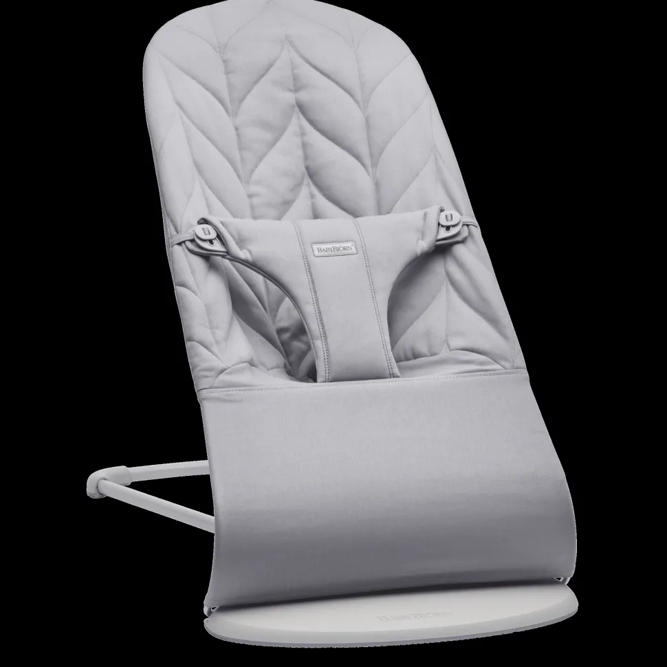 Bouncer Bliss Woven Petal Quilt - Light Grey