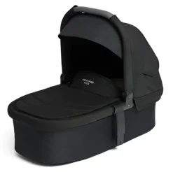 Carry Cot 2