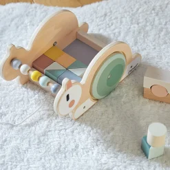 Cocoon Pull Along Snail Block Cart