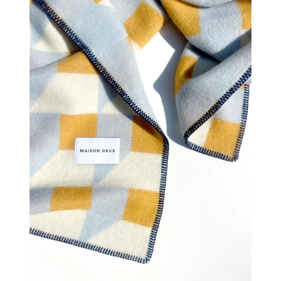 Cubics Blanket VARIOUS COLOURS