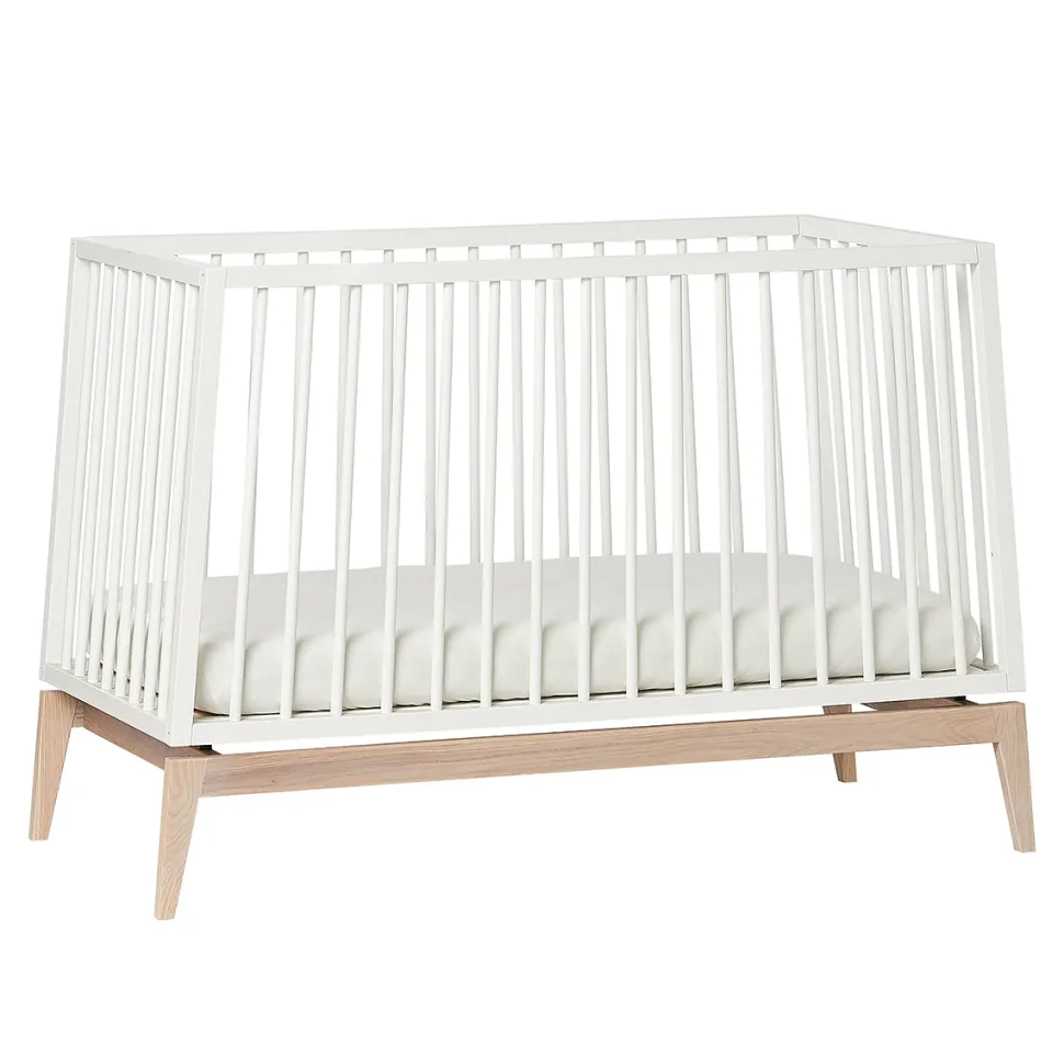 Leander Luna Cot