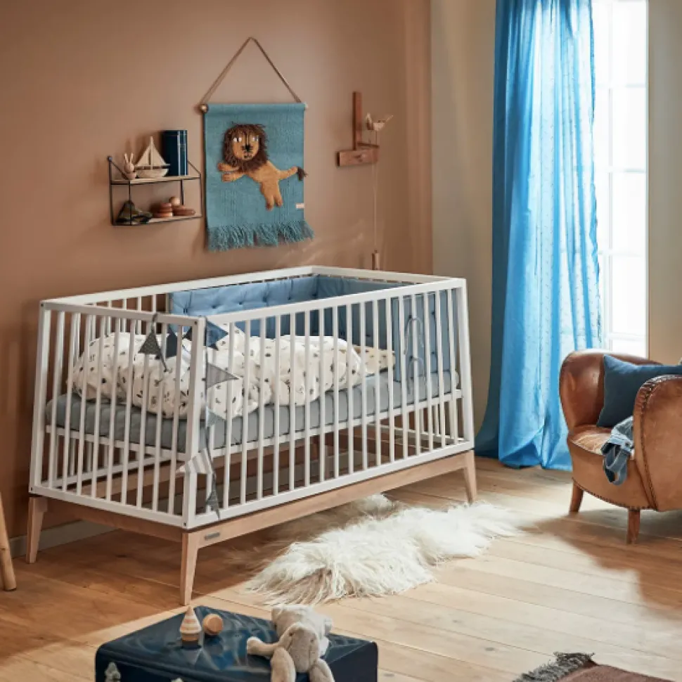 Leander Luna Cot + Mattress