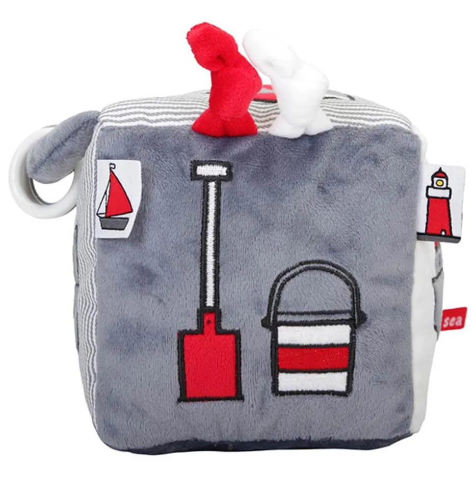 Miffy Fun At Sea Activity Cube