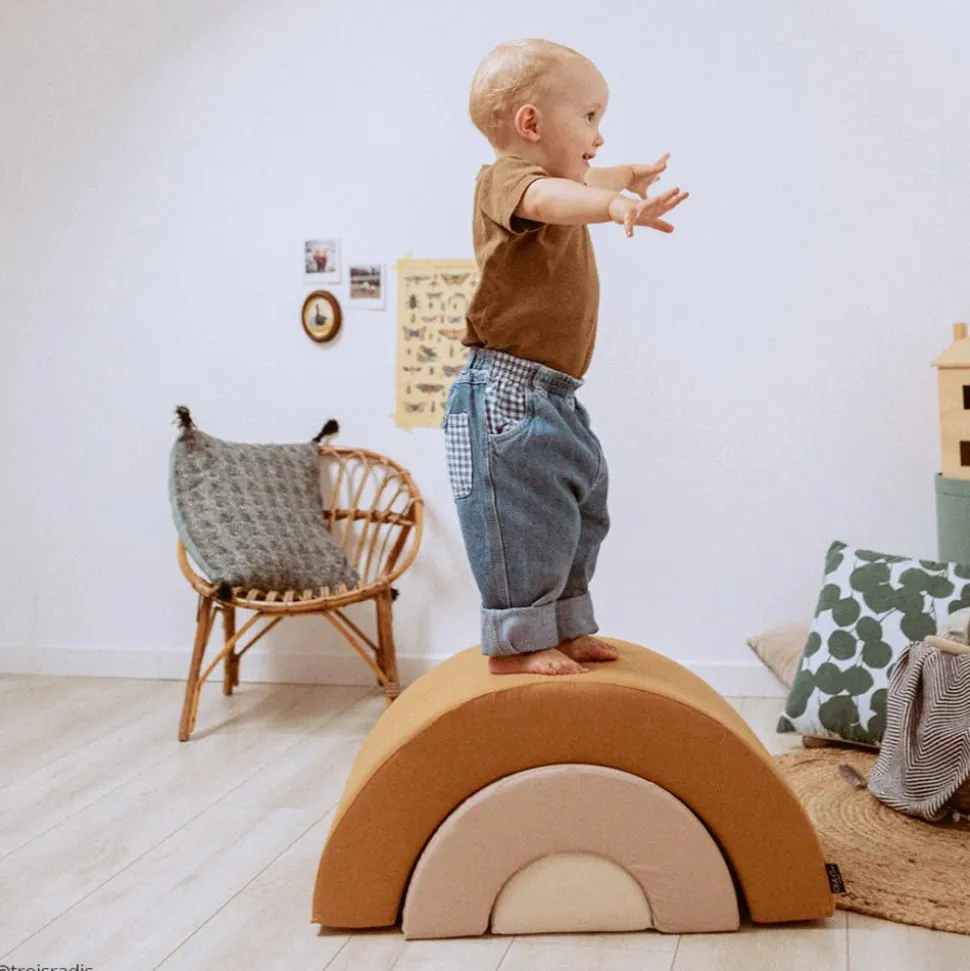 Milo Playset