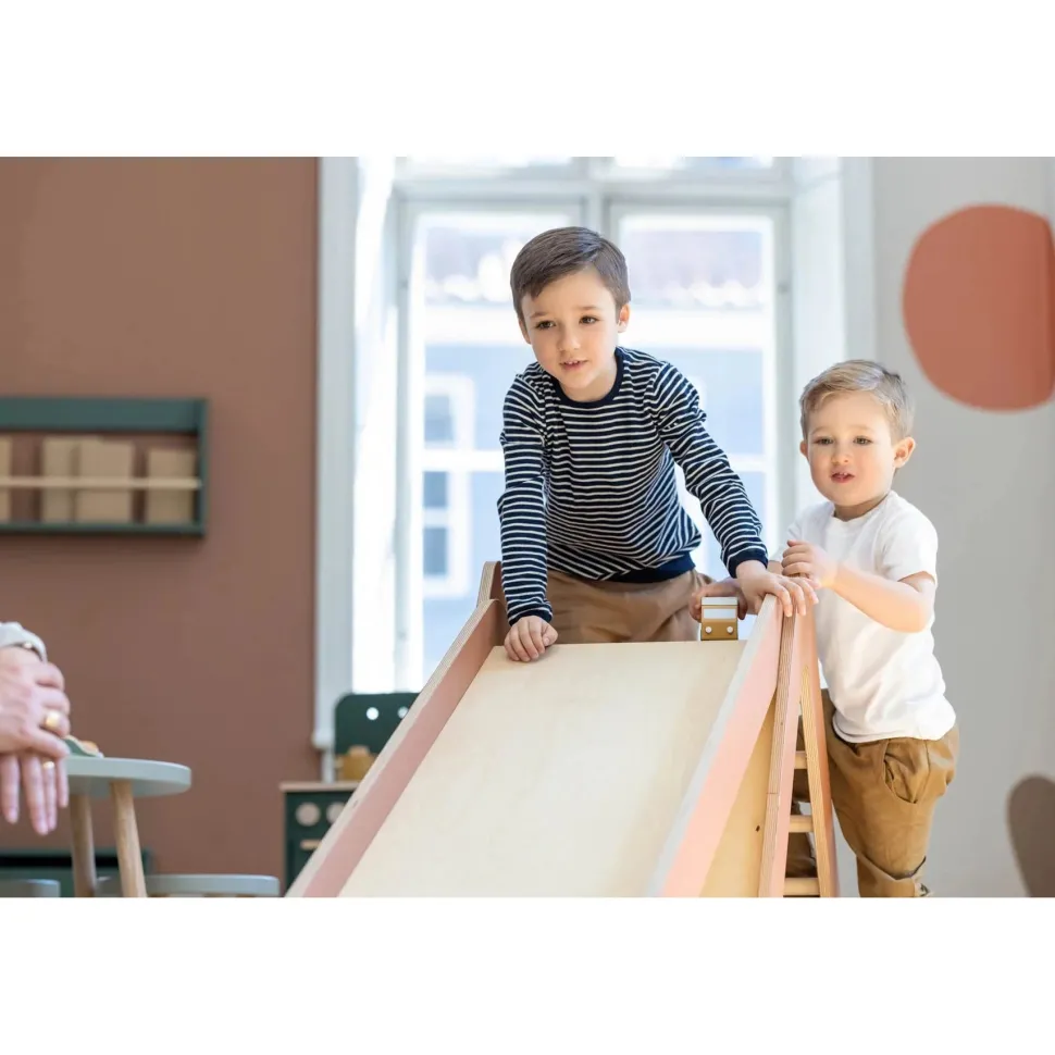 Play Tower with Slide