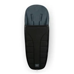 Priam Footmuff