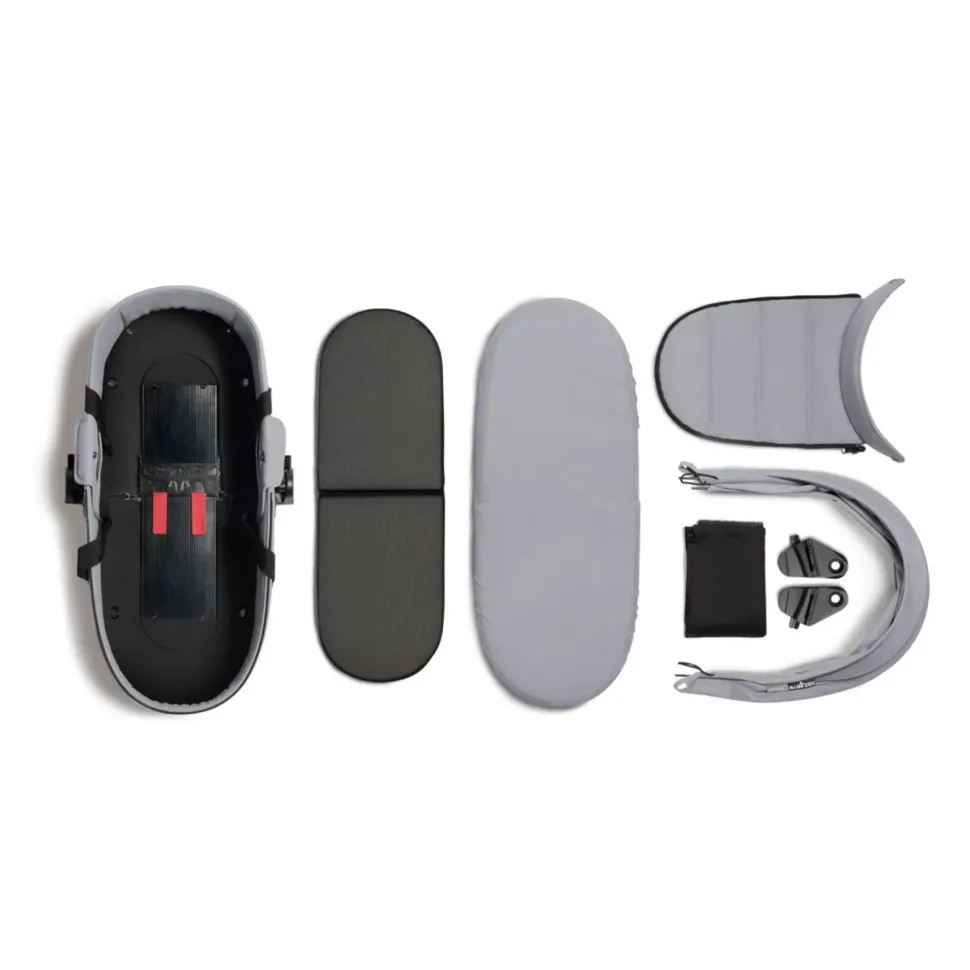 Stokke YOYO³ Pram with Newborn Shell
